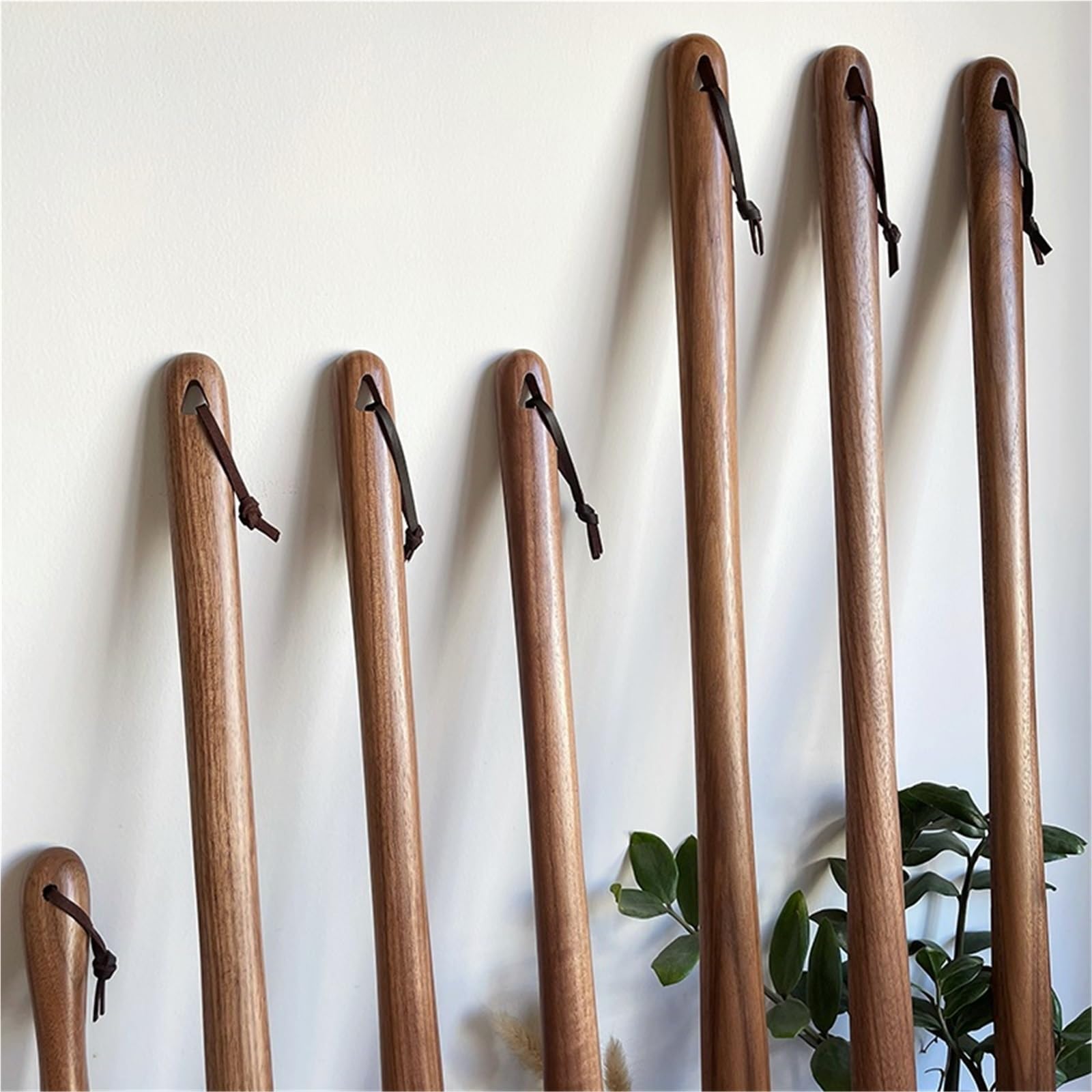 Calzador largo Calzador profesional de madera nogal negro, calzador flexible con mango largo, útil levantador zapatos, cuchara for, herramientas for el hogar