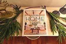 Review Image by Eva Marko Eva Marko