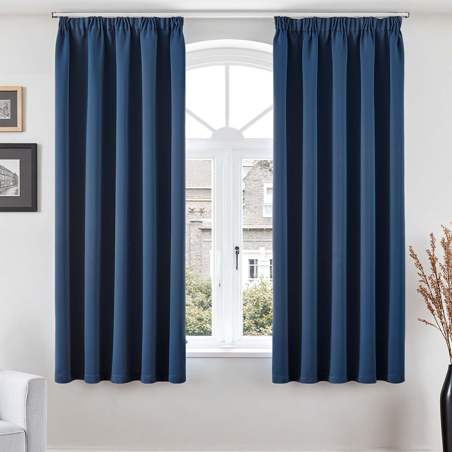 Vangao Blickdicht Gardinen mit Kräuselband Dunkelblau für Wohnzimmer Schlafzimmer H175 x B140cm 2er Set Modern Blickdichte Vorhänge Thermo Verdunkelnd für Schienensystem Fenster Kinderzimmer Vorhang