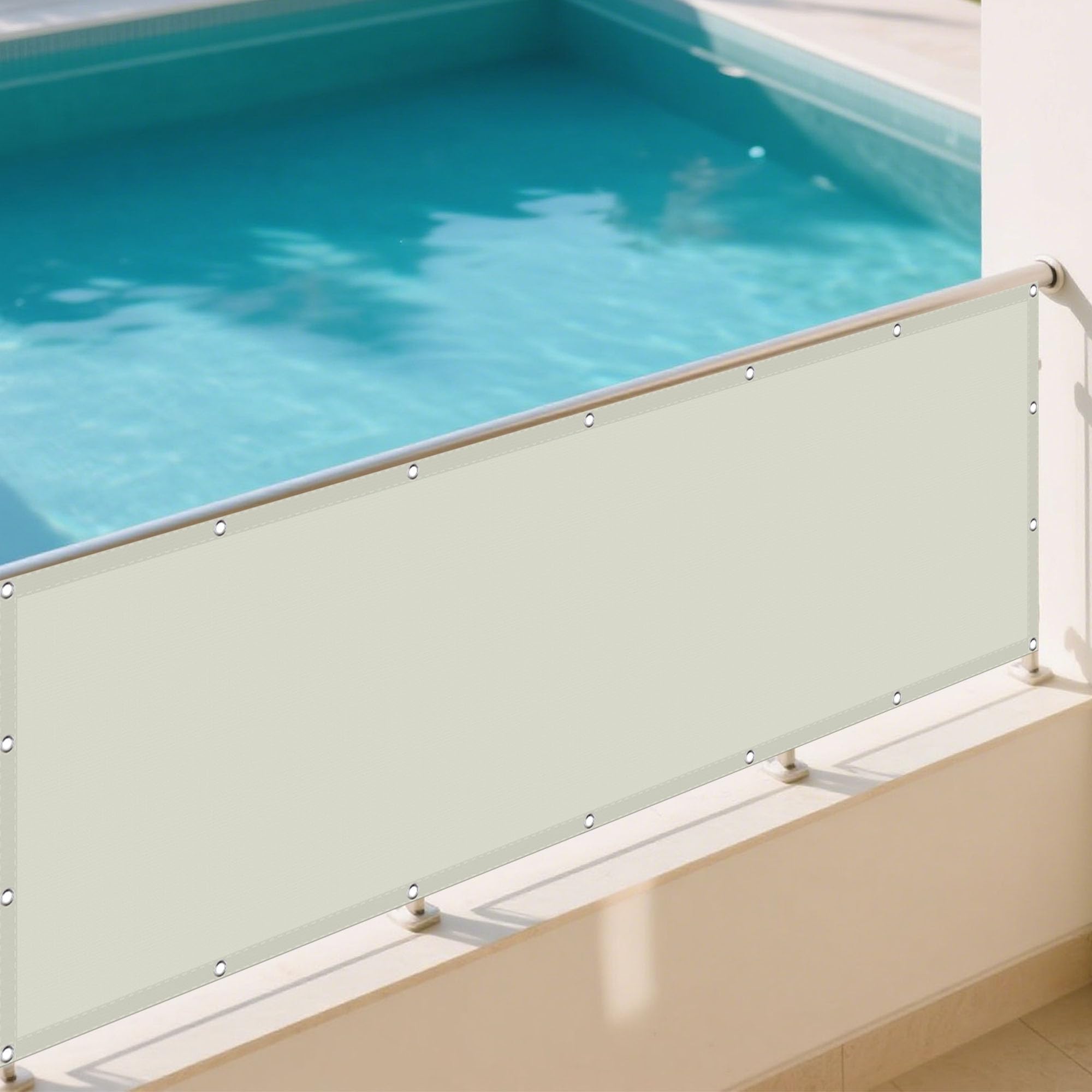 Voile d'ombrage pour balcon profitez de votre terrasse à l'abri du soleil
