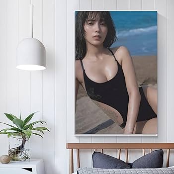 Amazon.co.jp: 佐藤美希セクシー美脚モデル女優水着写真画像 - 2