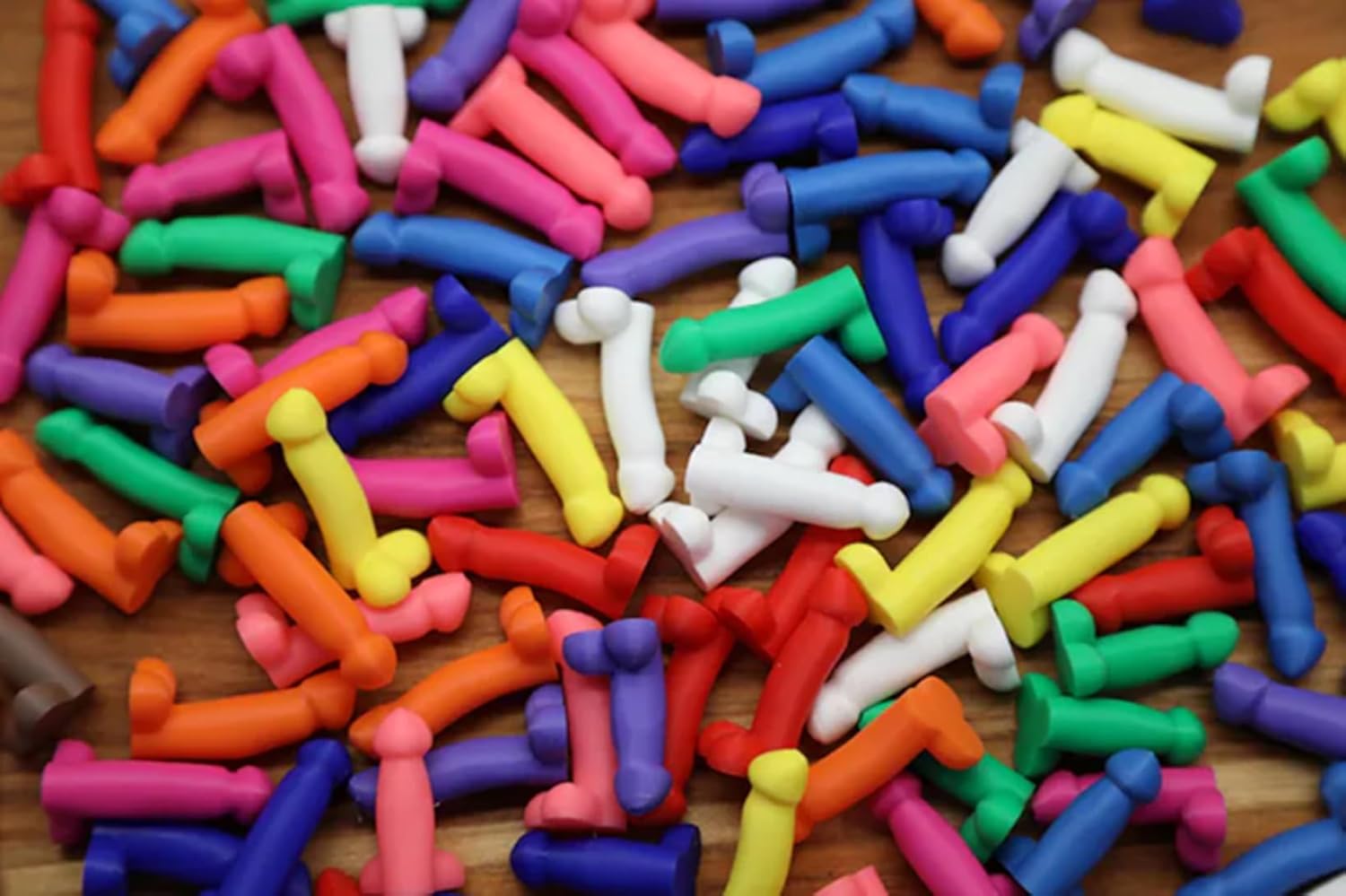 Penis Bag of Dicks,Bag of Dick, Dick in Bulk, Bulk Rainbow Tiny Penis Party Favors, Bachelorette Party, Rainbow, Funny Joke Gift (100pcs)