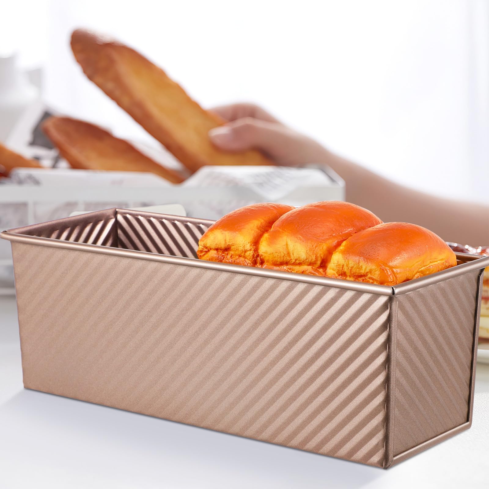 Moule à Rectangulaire Grosse Taille 750G en Acier Carbone avec Couvercle Antiadhésif Boîte à Métallique Ondulée Dorée pour Cuisson Homogène et Démoulage Facile Pâtisserie