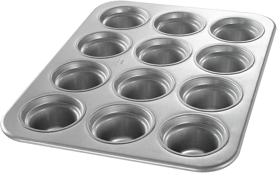 Chicago Metallic Glazed Aluminum Large-Crown 12 Cup Muffin Pan