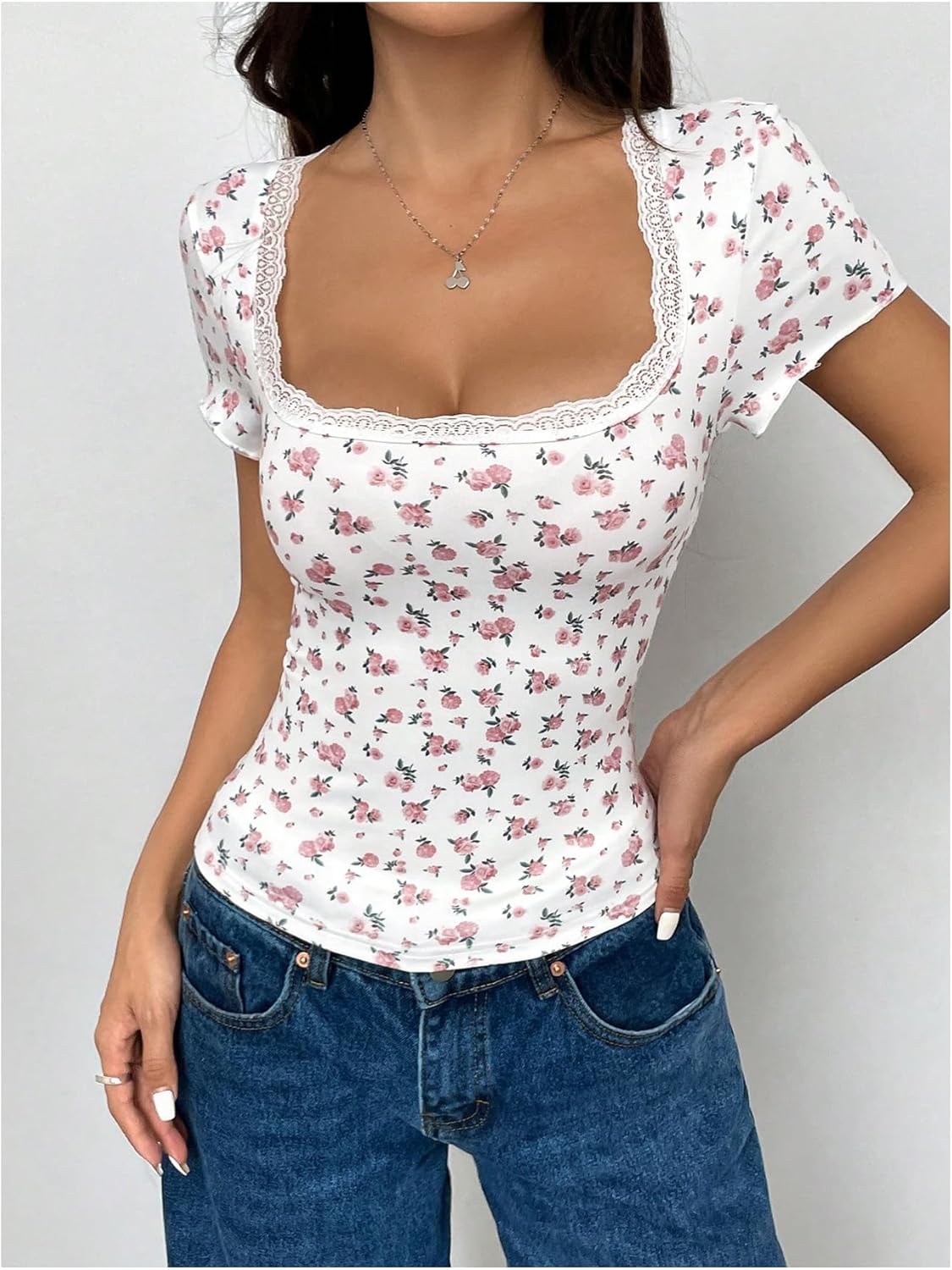 Floerns Women's Floral Short Sleeve Crop Top Summer Square Neck Lace Trim T Shirts - Image 5