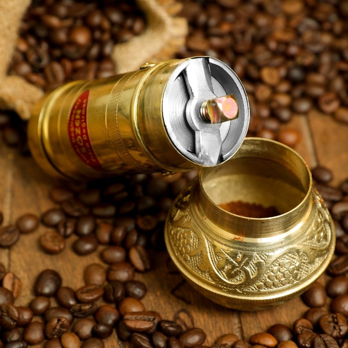 SOZEN 16.3cm Manuelle Kaffeemühle Messing - Handkurbel Burr Mühle für Türkischen Kaffee, Französische Presse, Espresso, Camping & Heimgebrauch - Tragbare Kaffeebohnenmühle, Einstellbare Konische