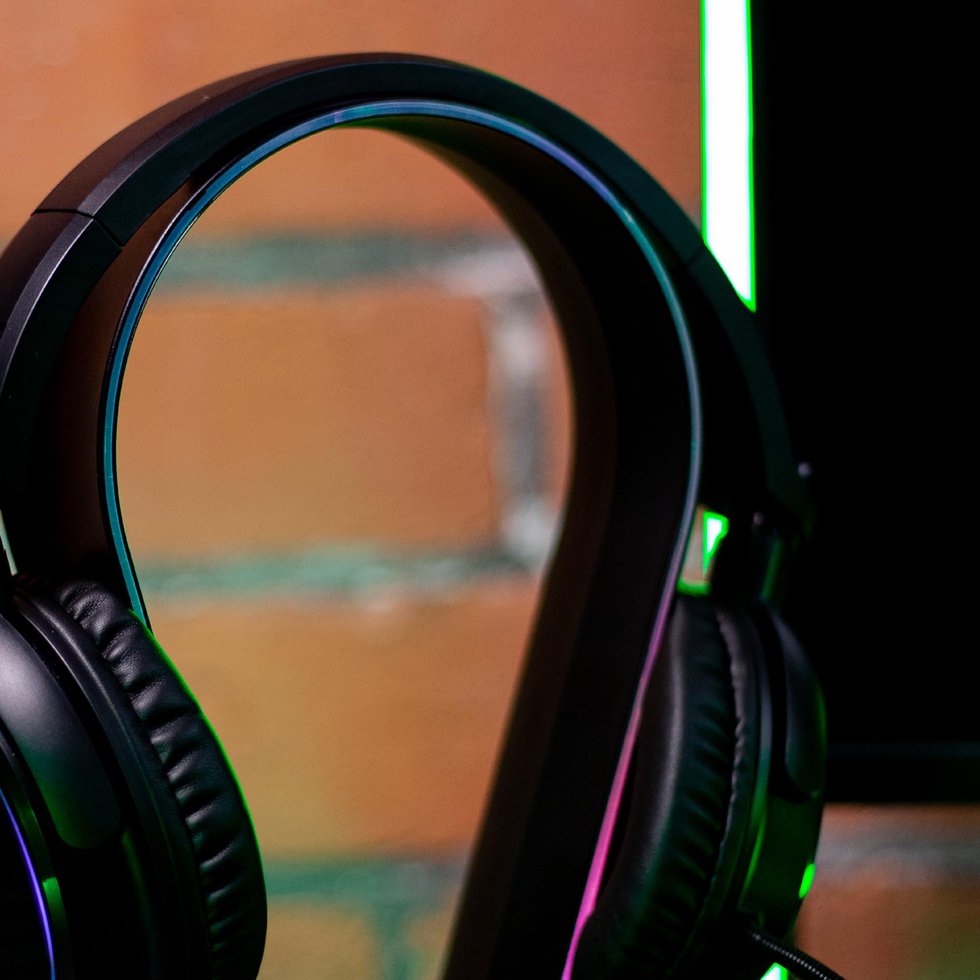 Light Up Gaming Headset Stand