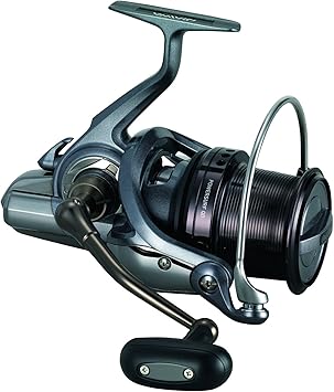 Amazon ダイワ Daiwa スピニングリール 投げ 遠投 15 パワーサーフ 3500qd 15モデル ダイワ Daiwa スポーツ アウトドア