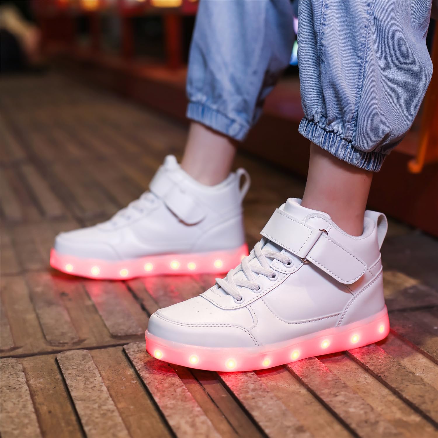 Scarpe da ginnastica per bambini con luci a LED, ricaricabili tramite USB, alte scarpe da ginnastica per bambini unisex