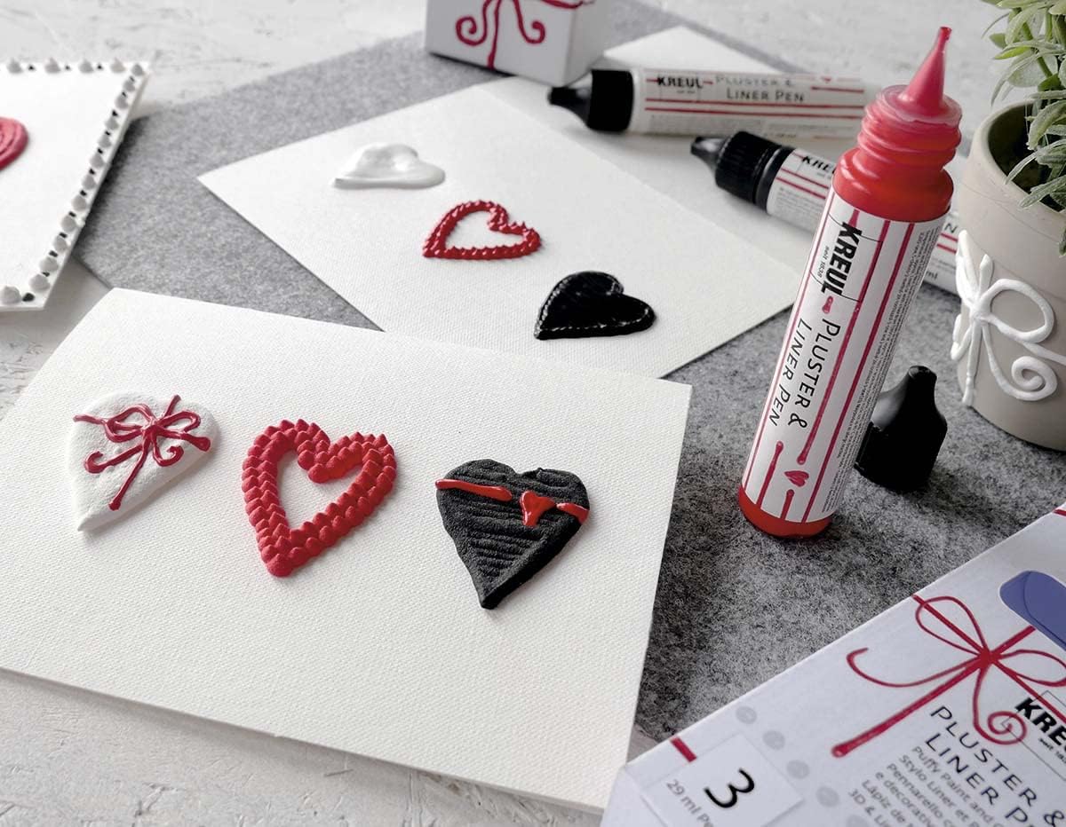 Kreul Pluster & Liner Pen 3 x 29 ml in White, Strawberry and Black, Plus Colour, 3D Decorative Effects by fluffing in The Oven, with Iron or Hair Dryer, One Size