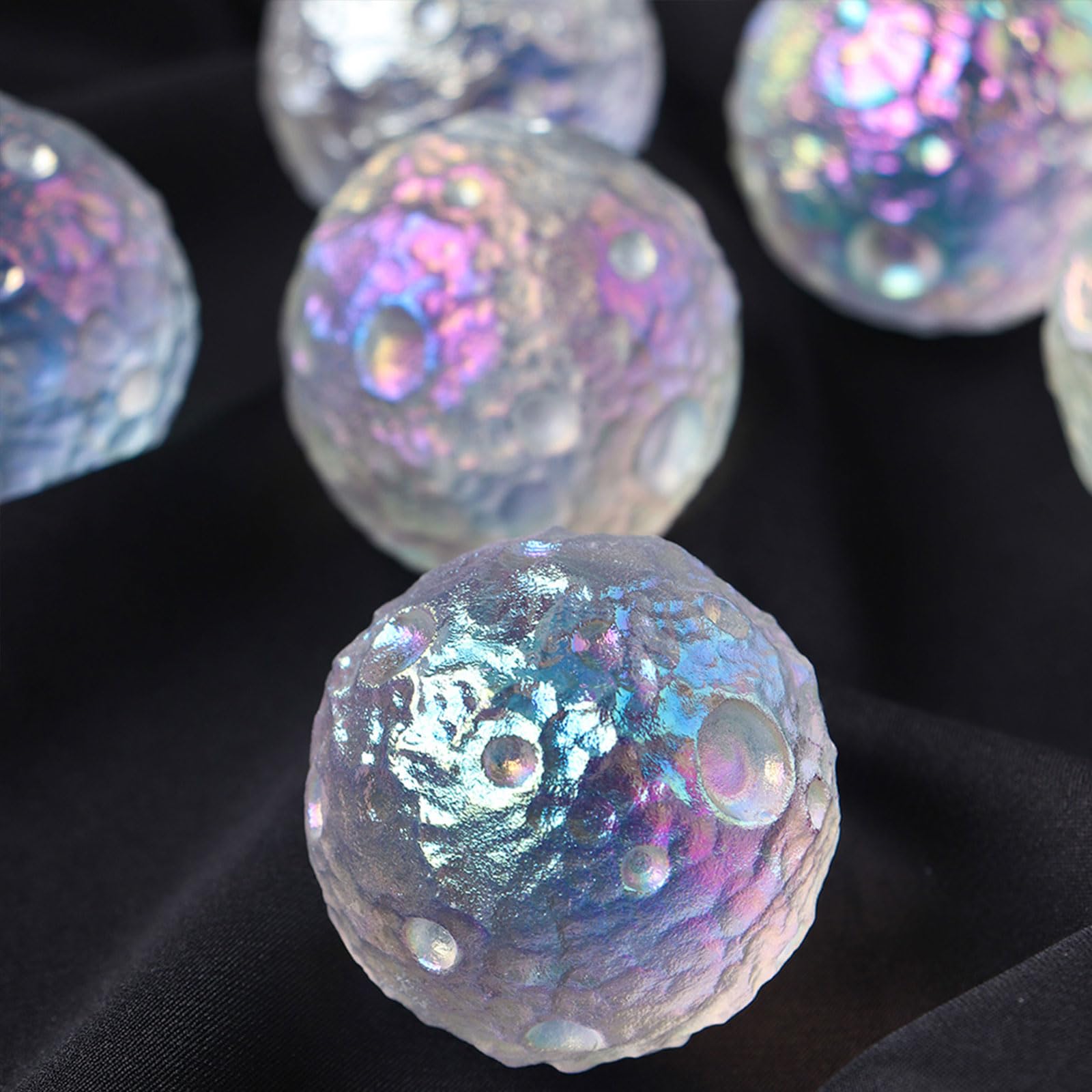 bola de cristal - esfera de piedra de cuarzo natur Esfera de cristal curativa de 4 cm, modelo de meteorito lunar de cuarzo transparente con aura de ángel, ideal for meditación, brujería y decoración,