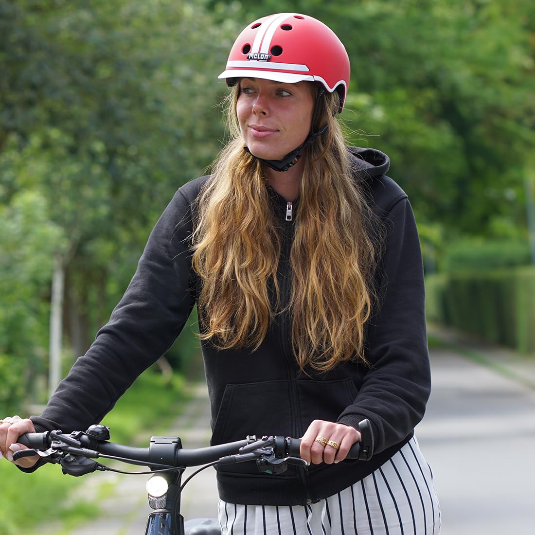 Melon Fahrradhelm E-Series für Damen & Herren | sicherer Cityhelm mit Beleuchtung | Front- und Rücklicht, Magnetverschluss, individuell anpassbar