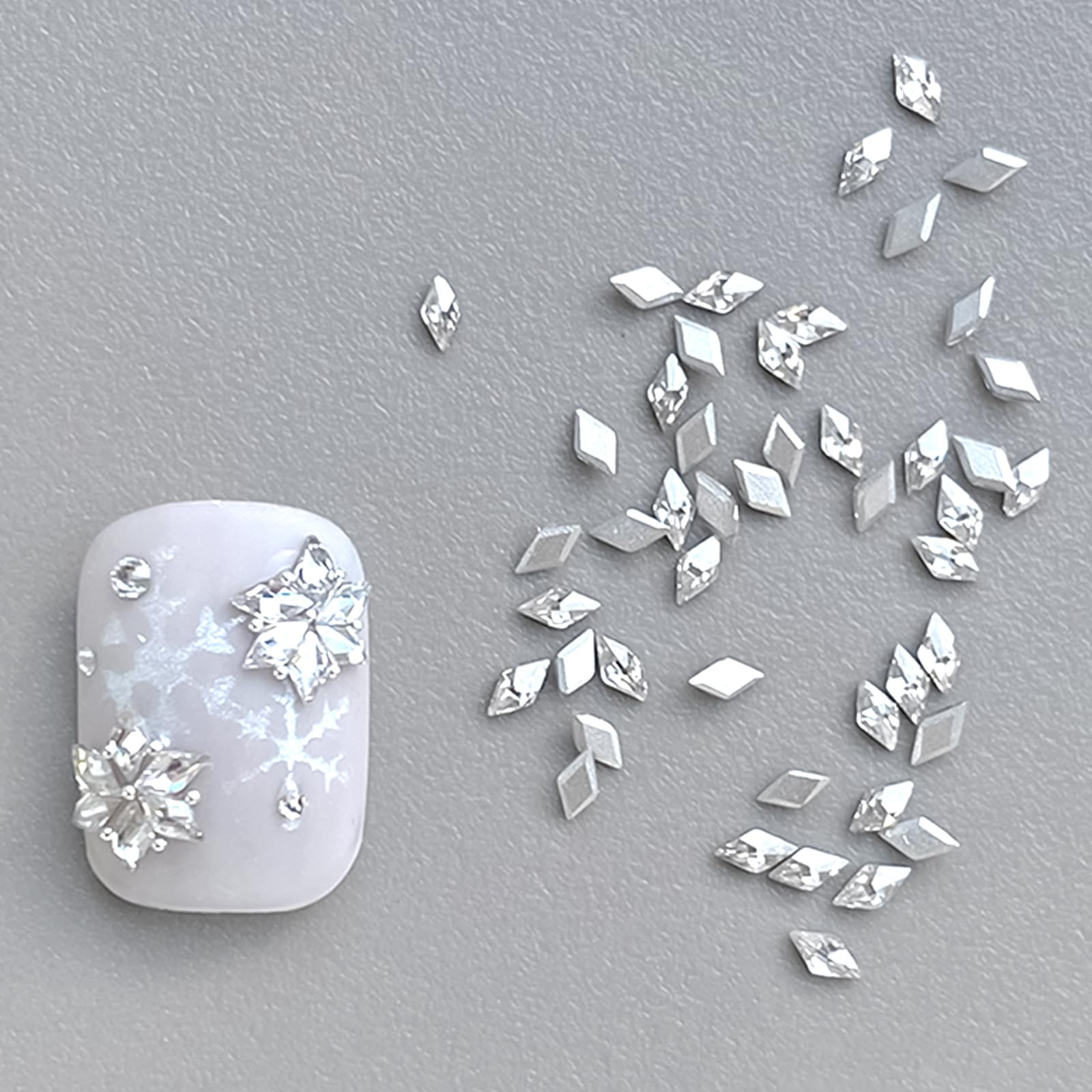 100pcs Strass 3D Ongles Nail Art - Cristal à Dos Plat 3mm, Rhinestones de Zircon Brillants pour Décoration - Strass Ongles, Nail Art 3D, Idéal DIY, Mariage & Accessoires