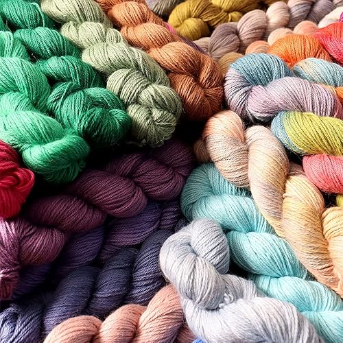 Miniatura 7 de 100% lana de alpaca bebé, 3.53 onzas de Hank DK, peso teñido a mano, fabricado en Perú, celestial suave y perfecto para tejer y tejer a ganchillo