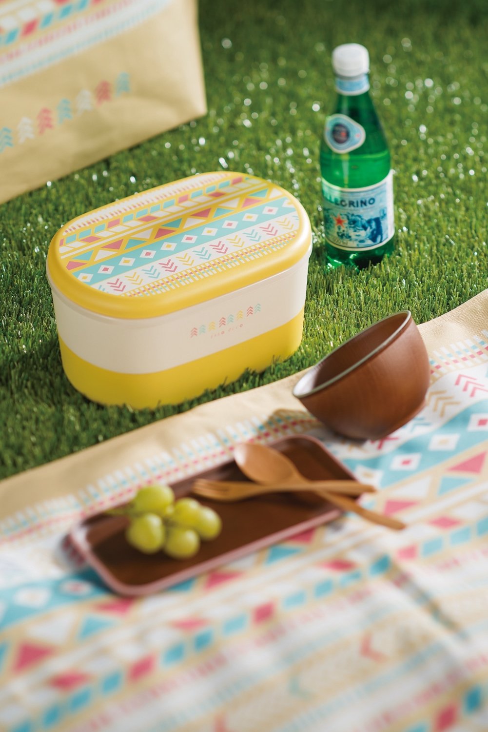 Amazon｜正和 『お弁当箱 2段』 isso ecco ファミリーランチ ホピ