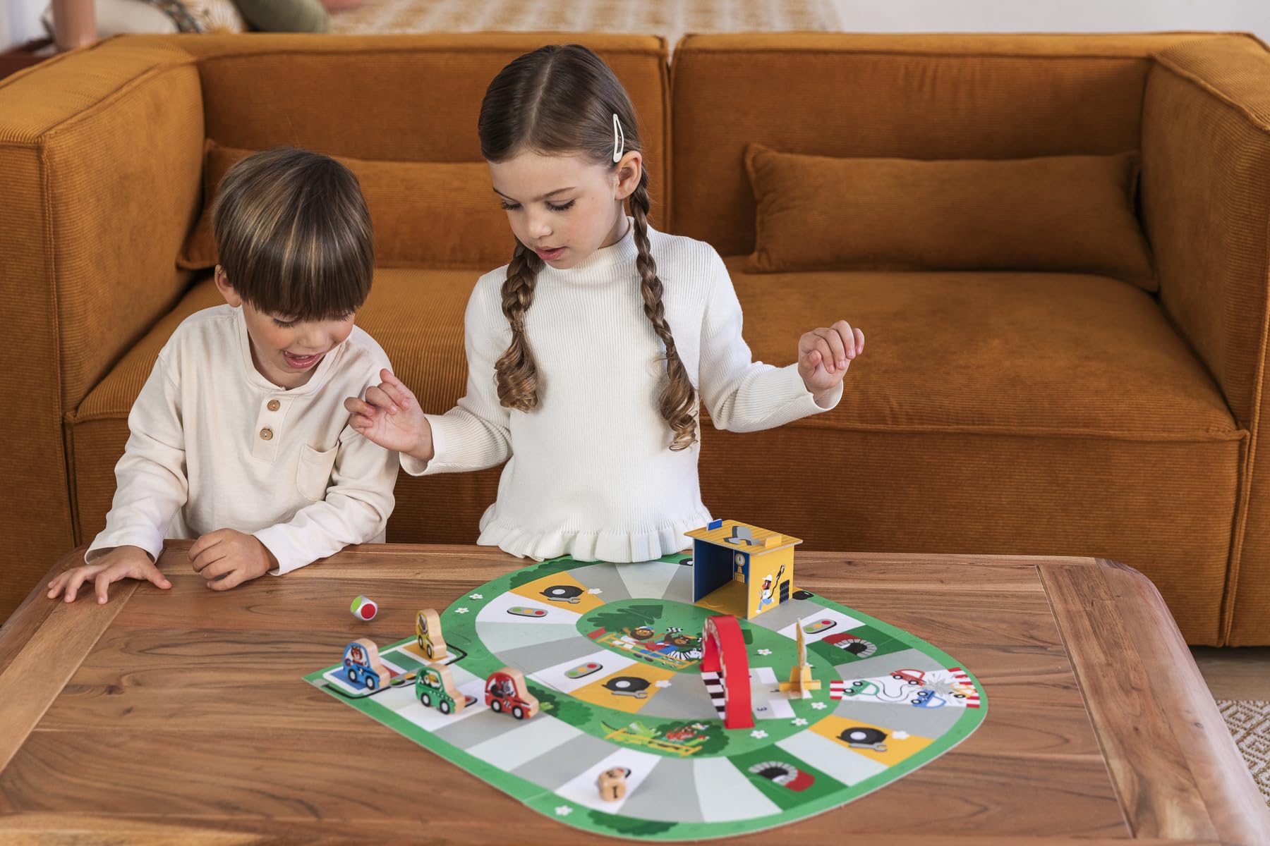 Goula - La mia Prima Gara - Gioco prescolare per Bambini a Partire da 3 Anni, da 2 a 4 Giocatori
