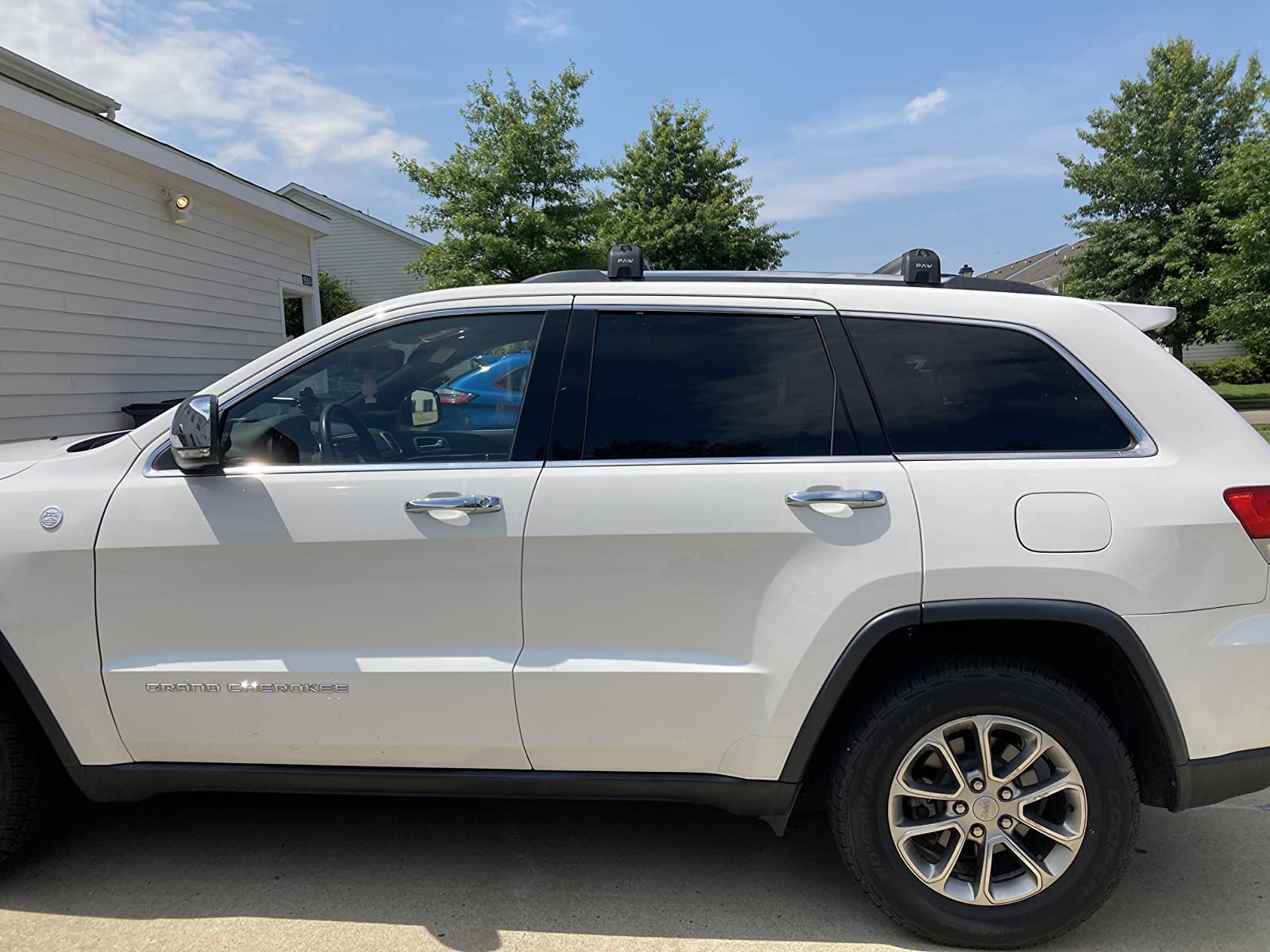 Do Jeep Grand Cherokee WK2 SUV bagażnik dachowy poprzeczki czarny kolor (2011-)