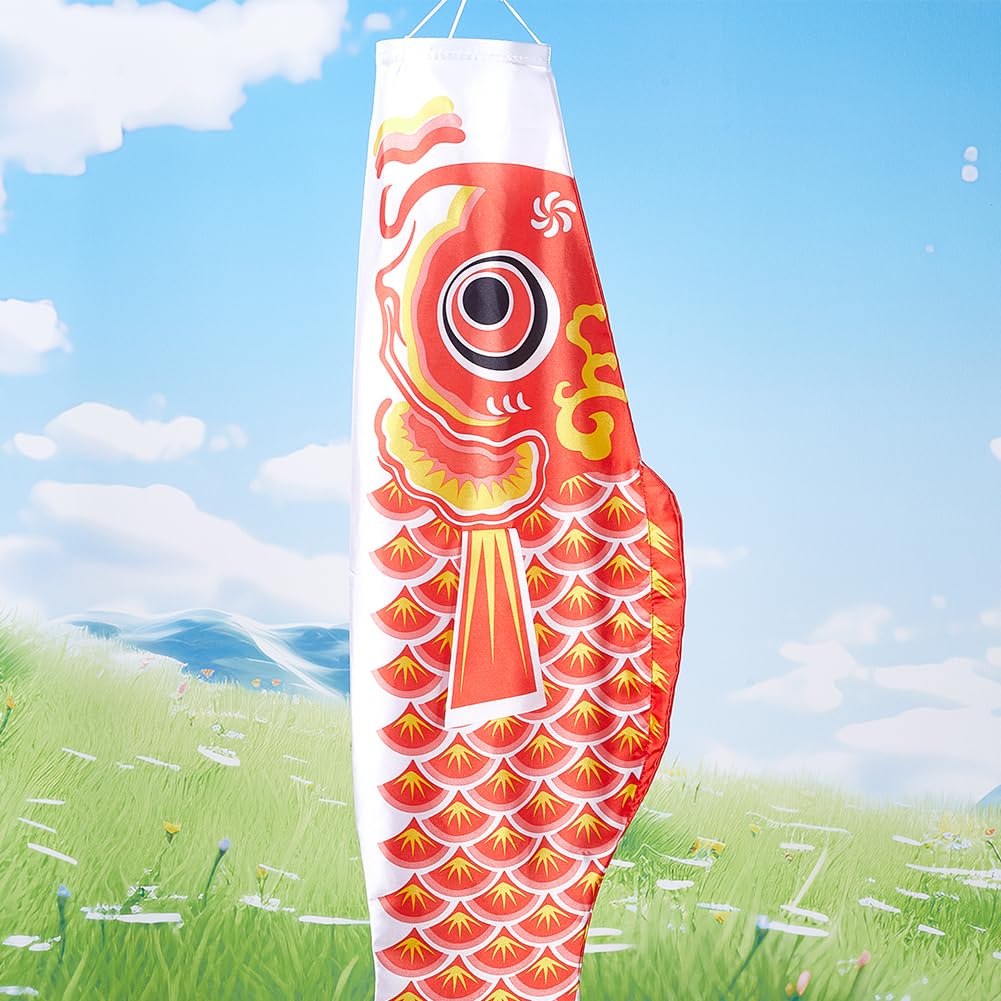 GORGECRAFT 118cm Koi Fish Manica A Vento Arancione Rosso Carpa Bandiera Streamer Banner Poliestere 3D Giapponese Appeso All'Aperto Koinobori Decor per Parete Albero Fronte Patio Prato Cortile Giardino
