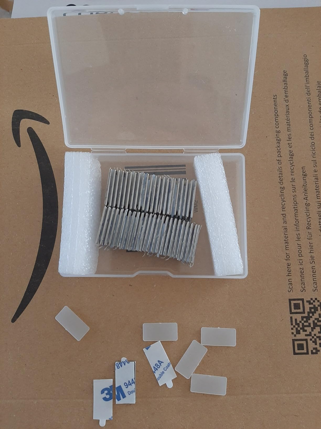 300 Aimants Autocollants Adhésifs Pour Frigo, Photos, Cartes - Plaques Magnétiques Ultra Fortes