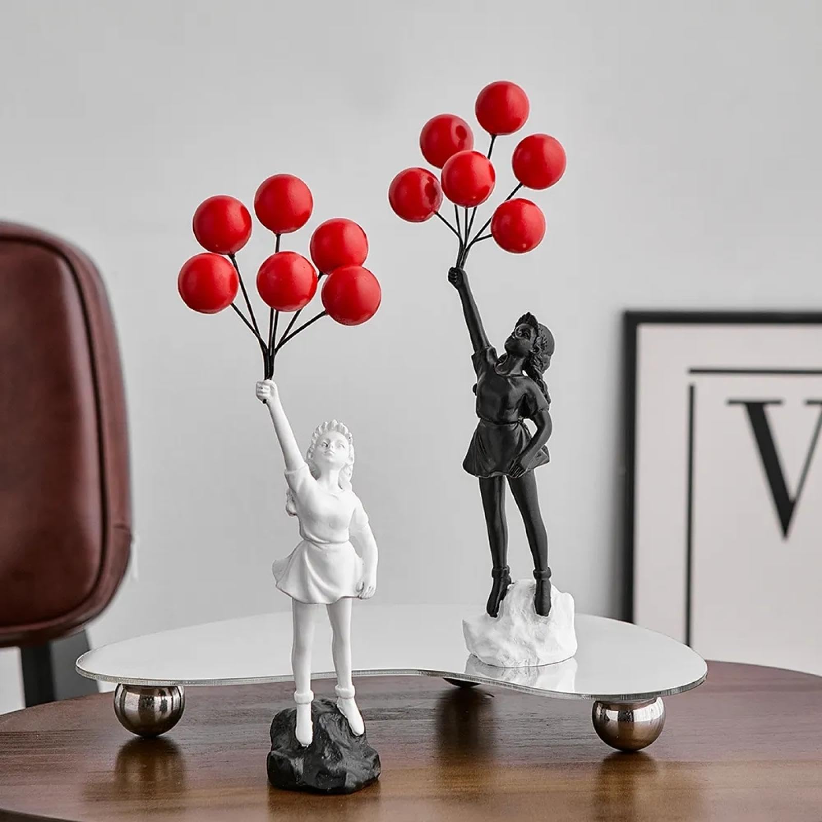 Statua di Banksy, statuetta di ragazza con palloncino volante, decorazione per la casa, scultura d'arte moderna, statuetta in resina ornamentale nero-B
