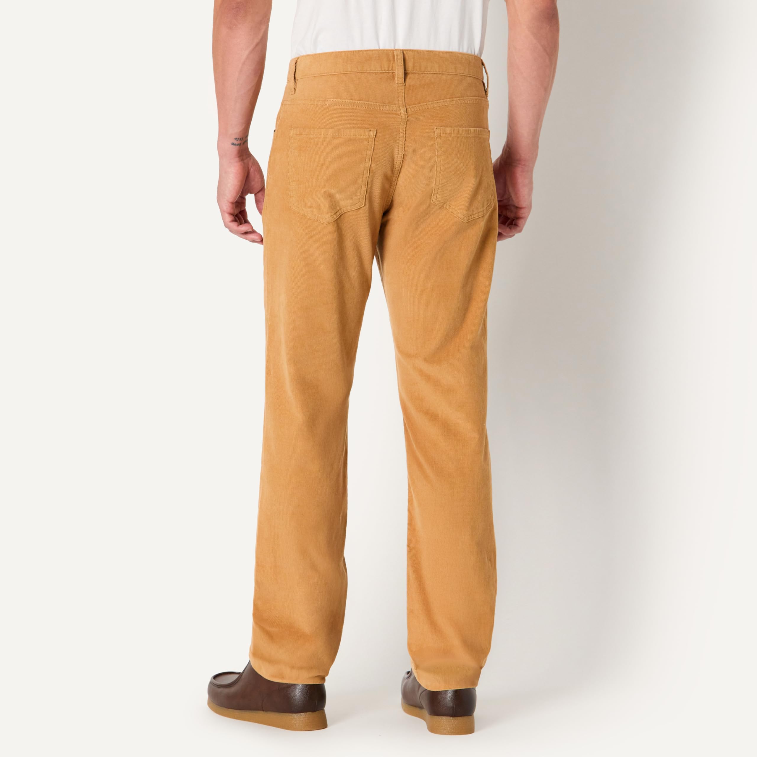 Amazon Essentials Pantaloni in Velluto a Coste a 5 Tasche Taglio Dritto Uomo
