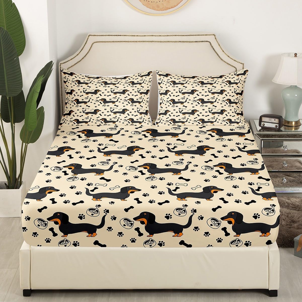 Homewish Cute Dachshund Dog Bed Sheet Set for Boys Girls,Cartoon Kawaii Animal Beige Bed Sheet Set Full Size Bedding Set,Bones Puppy Paw Print Family Pet Fitted Sheet and 1 Flat, 2 Pillow Sham