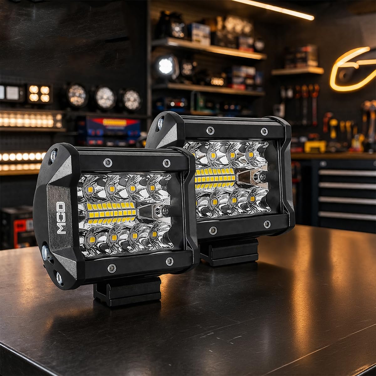 Farol de Milha LED 60W Universal Auxiliar Spot + Flood Compacto à Prova D’Água para Moto,