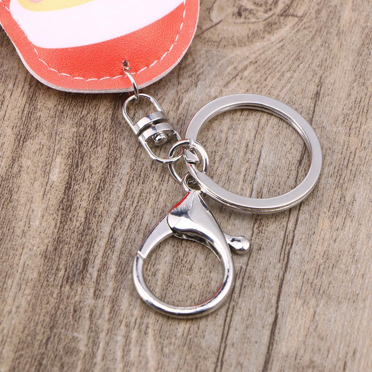Toyvian Xmas Santa Claus Hair Ball Keychain, Red Leather Plush Bag Pendant image 4