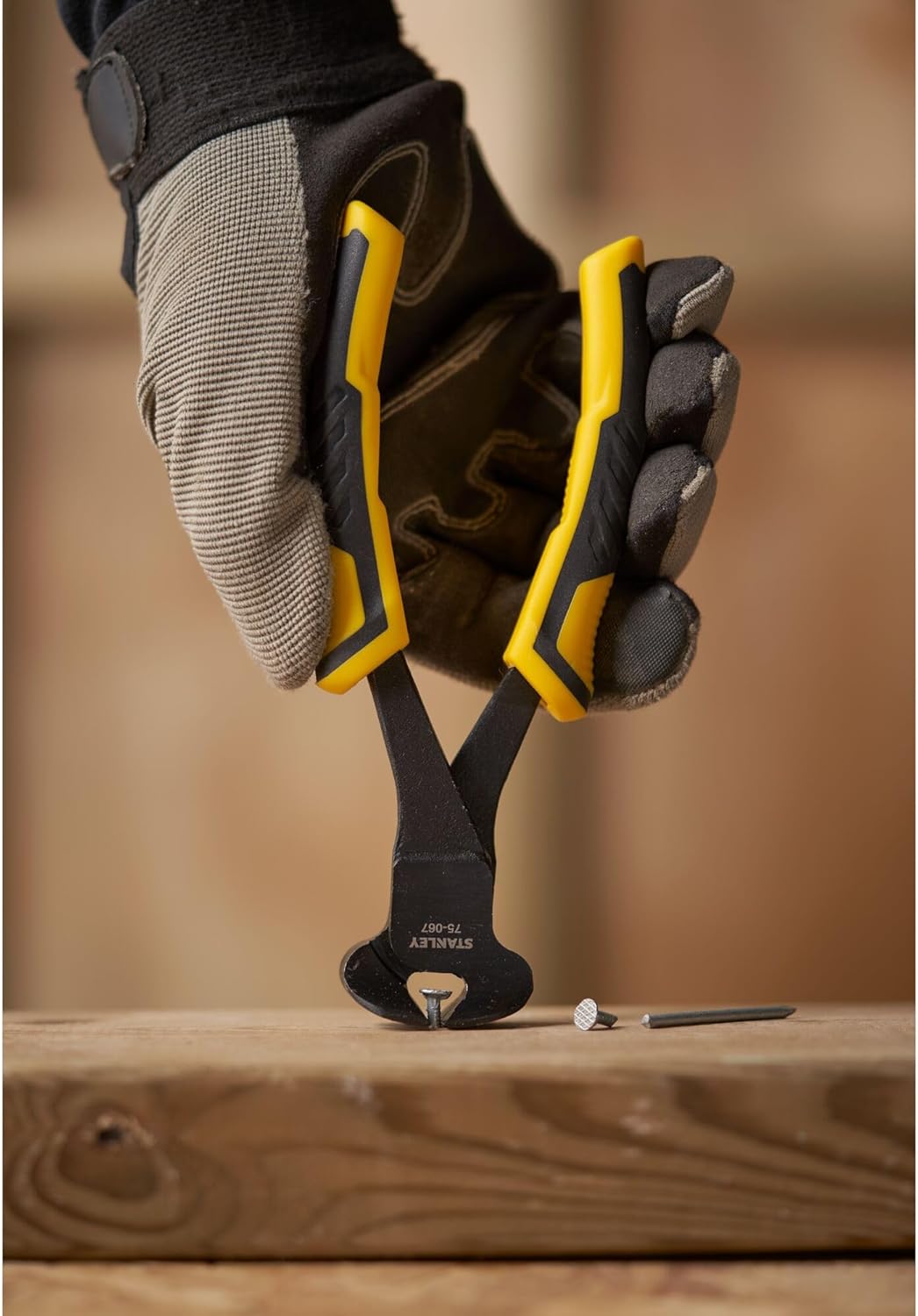 STANLEY Control Grip End Cutting Pliers 150mm STHT0-75067