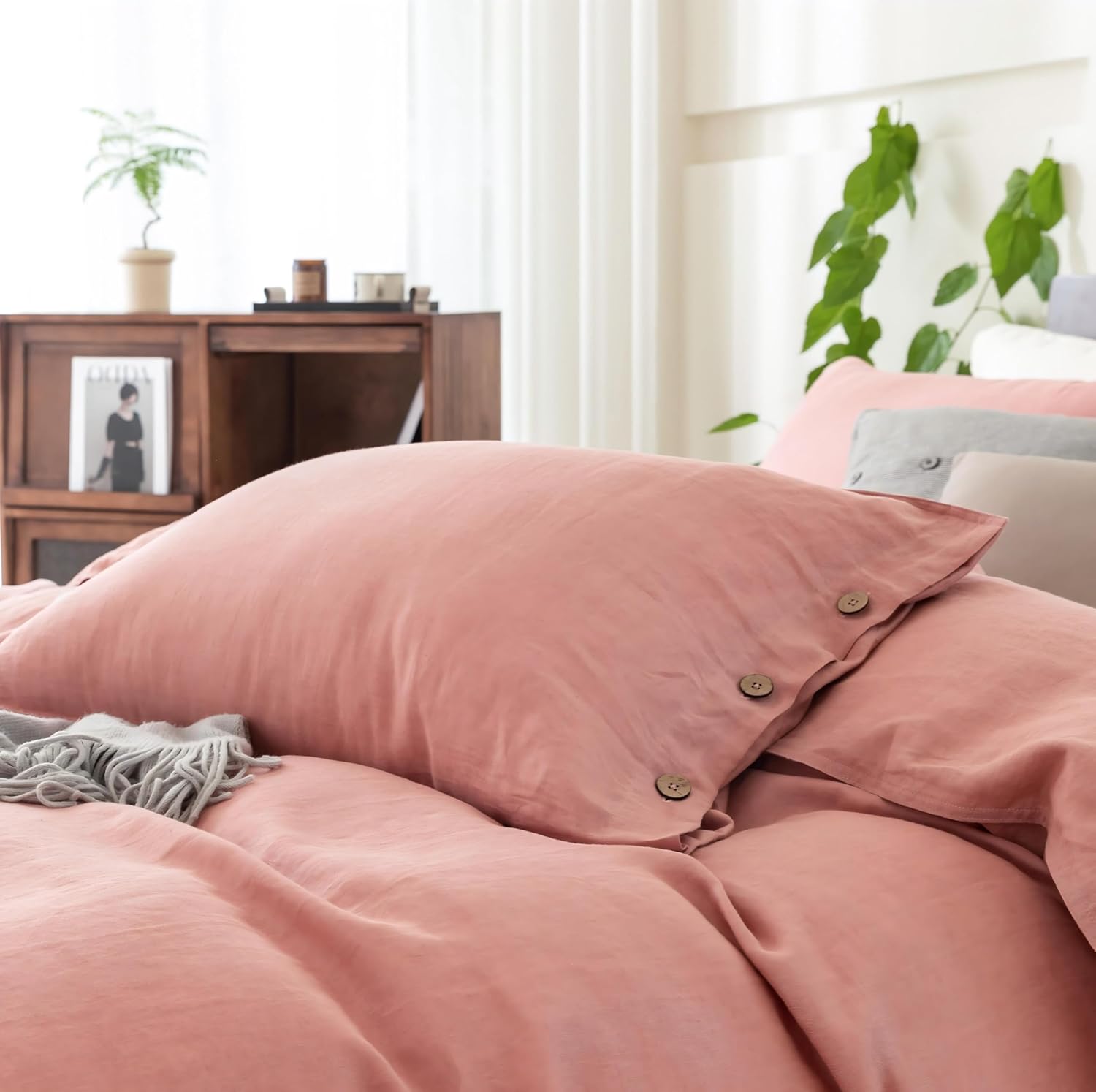 EVERLY 100% Pure Linen Duvet Cover Set King Size 104X90Inch 3pcs (1 Duvet Cover,2 Pillowcases) Soft and Breathable for All Season with Coconut Button Closure, Suitable for Hot Sleepers-Pink-King