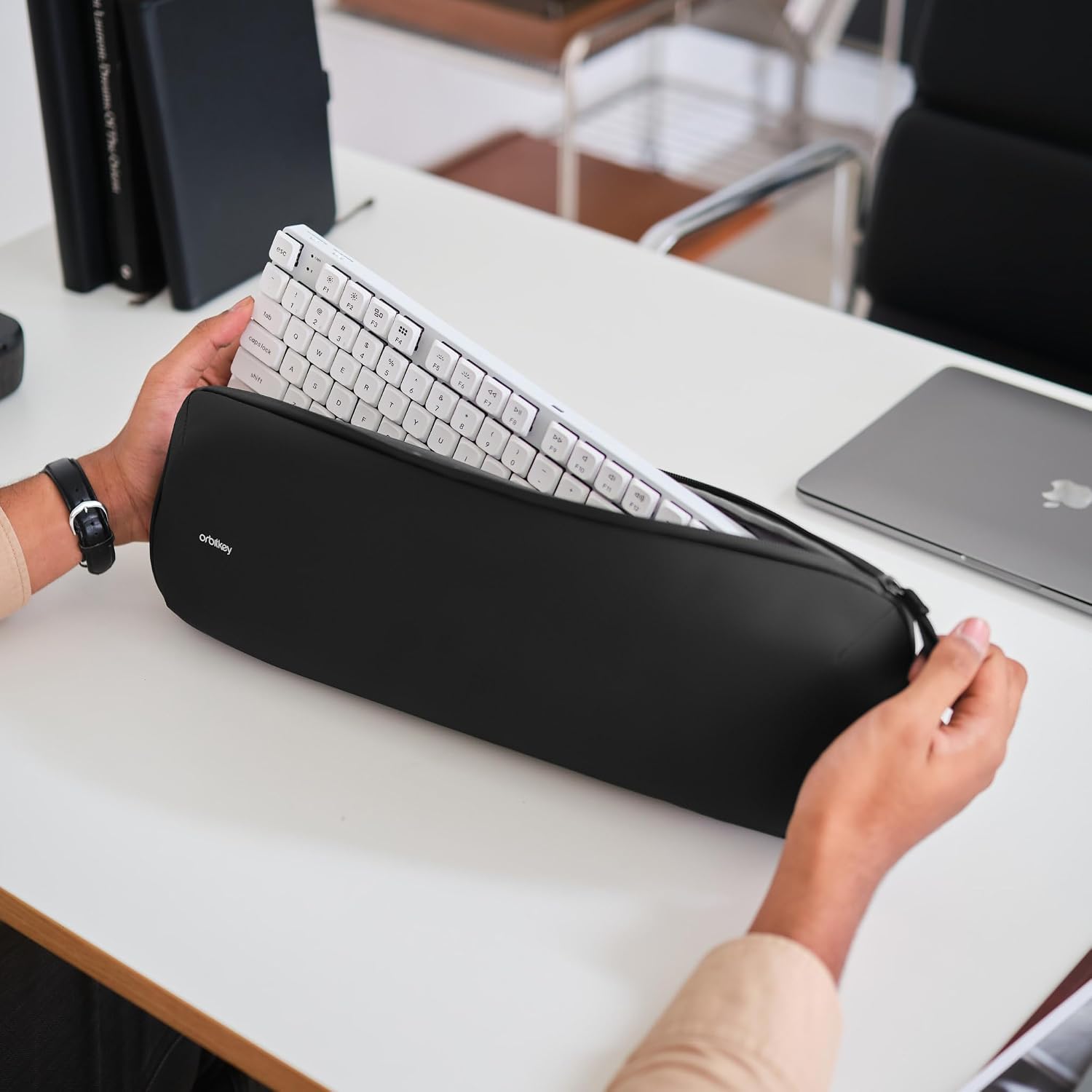 orbitkey Essentials Keyboard Pouch - Lilac image 4