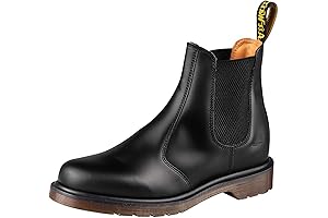 Womens Winter Combat Boots: The Dr. Martens Leonore for Unstoppable Style and Warmth