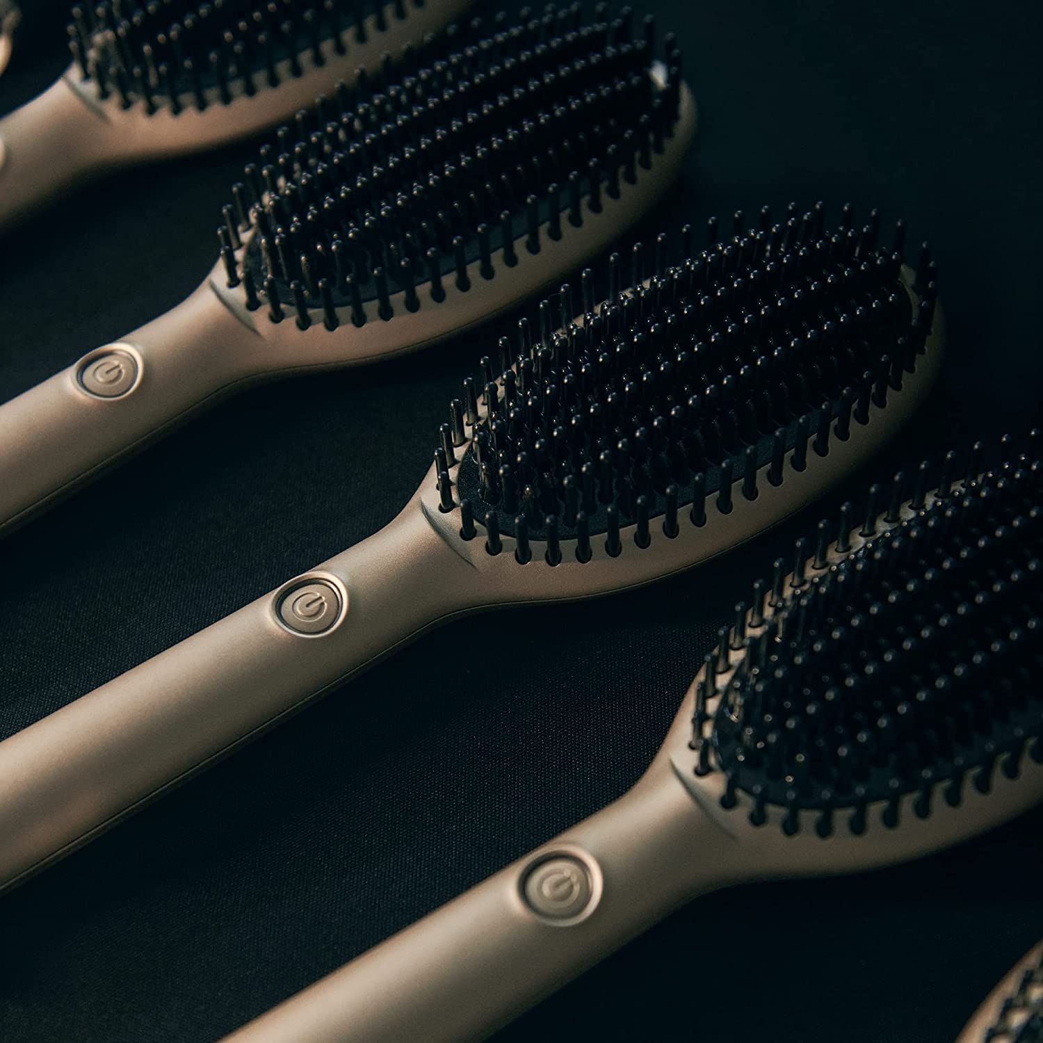 ghd glide Grand-Luxe Collection - Cepillo eléctrico alisador de pelo con tecnología iónica, edición 2022, oro champagne