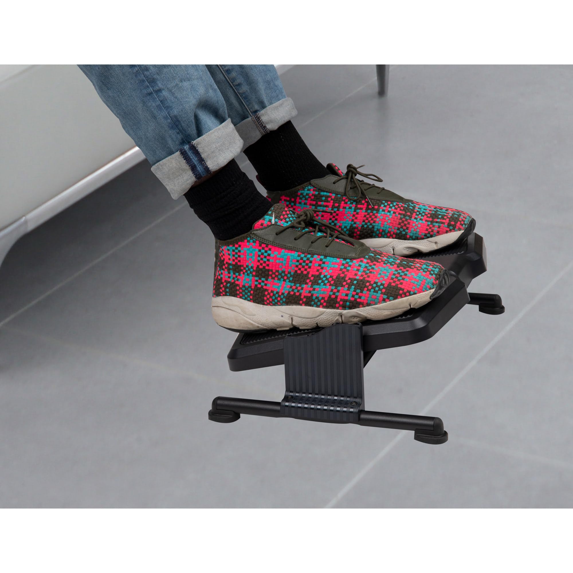 Snapklik.com : Mind Reader Active Adjustable Footrest For Under Desk