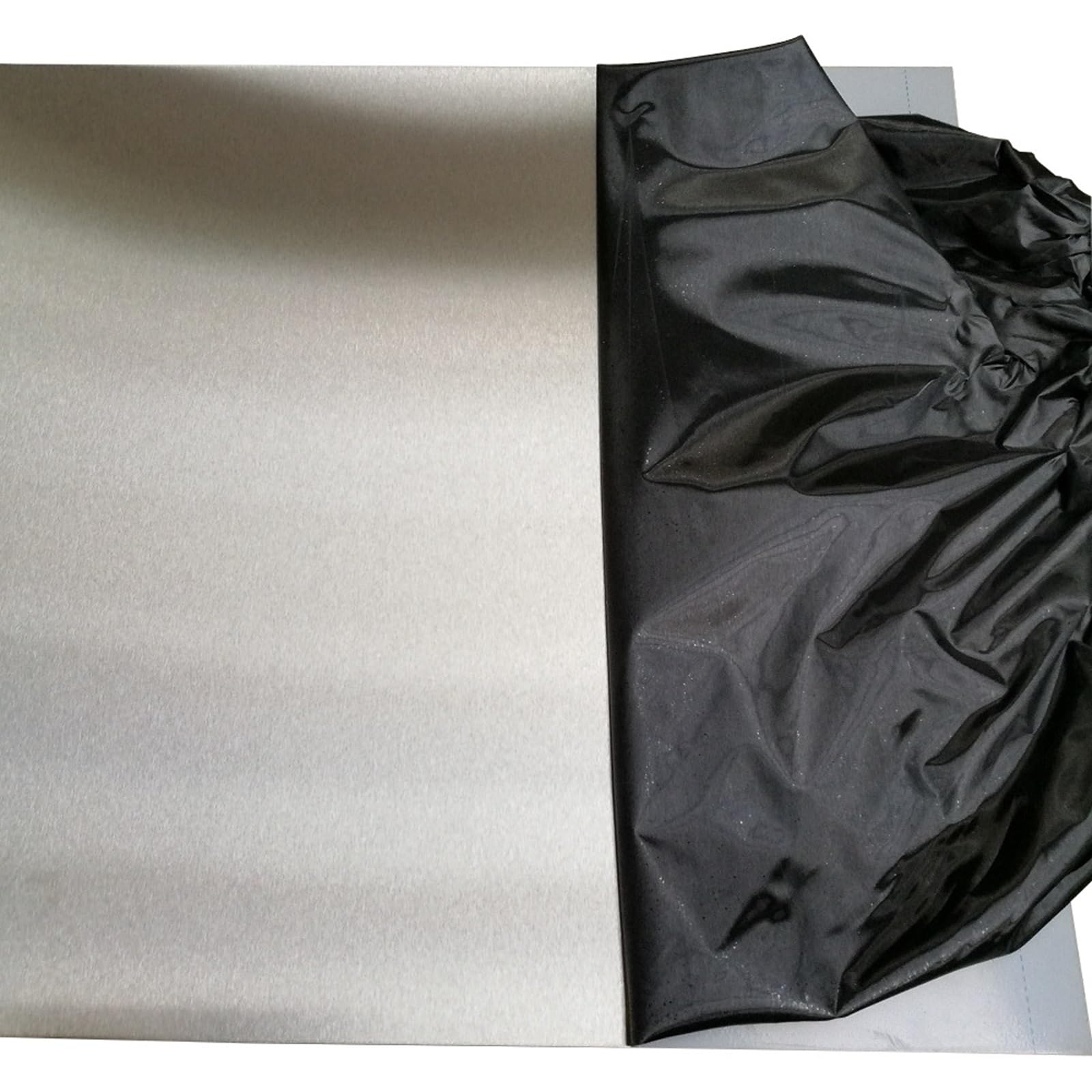 Edelstahlblech 1250x250 mm V2A, K240 geschliffen, 1,5 mm stark, einseitig mit Schutzfolie, Dekoblech, CNS Blech