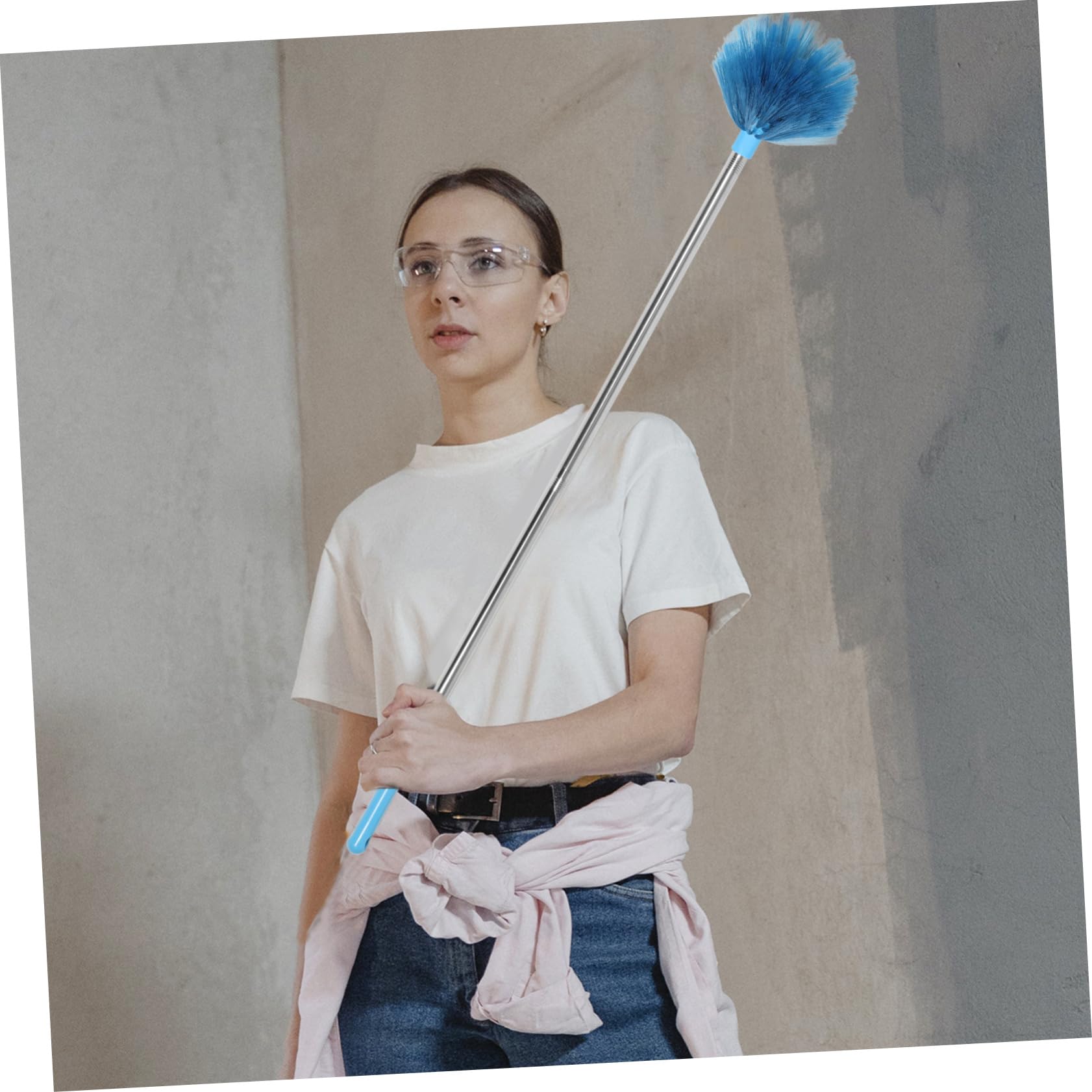 Mobestech Spinnwebenbürste und Einfach zu Bedienen mit Verlängerungsstange aus Kunststoff Praktischer Besen Zeitsparend für Deckenreinigung und Schwer Zugängliche Ecken