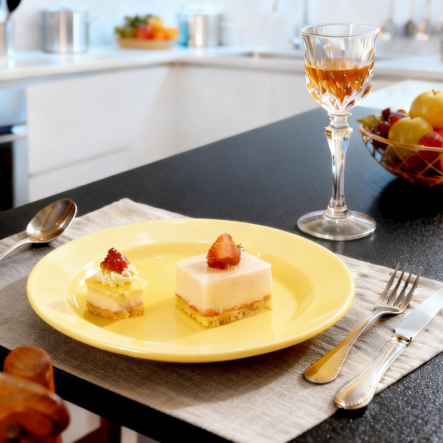 3PCS Porcelain Dinner Plates Set,11 Inch Kitchen Dinnerware For Appetizer Lunch Pasta Steak Dessert Salad Cake Microwave & Dishwasher Safe,Yellow
