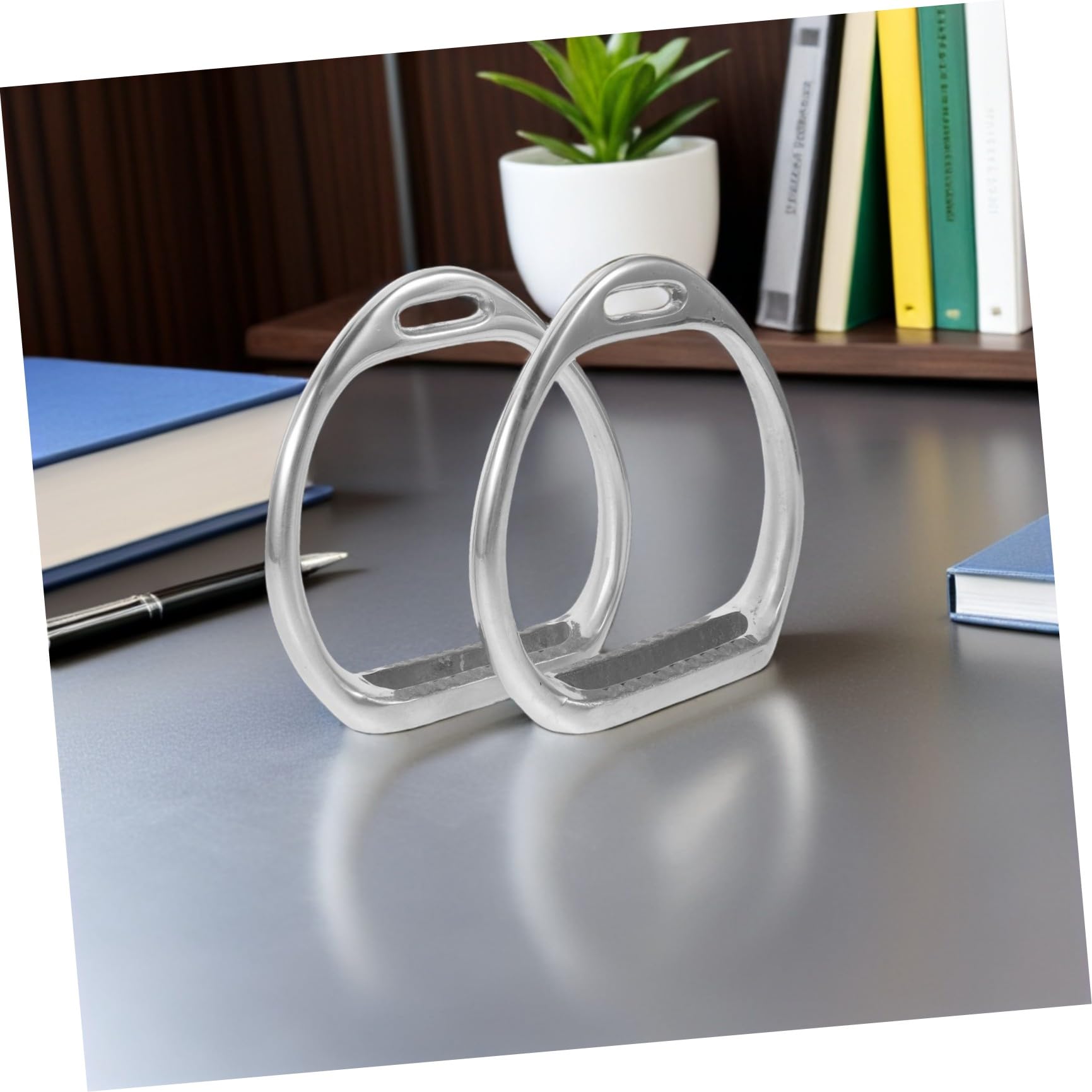 Yardwe Estribos de Caballo de Aleación de Aluminio Plata Antideslizantes, Estribos para Silla de Montar Inglesa y Occidental, para Montar a Diario y Competición