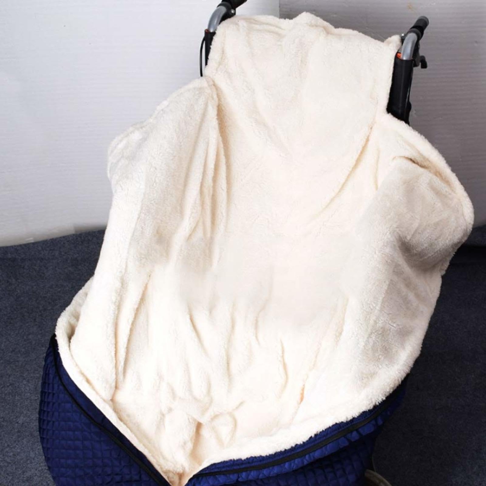 Funda impermeable y cálida para silla de ruedas, gruesa y resistente al viento, para el invierno. Saco de dormir universal para silla de ruedas, accesorio universal para mantener caliente la parte