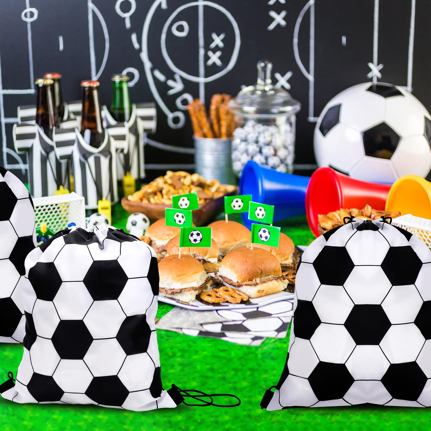 24 Pièces Sac de Cadeau de Fête de Football, 34 x 27cm Sac à Dos avec Cordon de Serrage Sachets Cadeau Foot Friandises Sac de Cadeaux pour le Thème du Sport Fête d'Anniversaire Fournitures