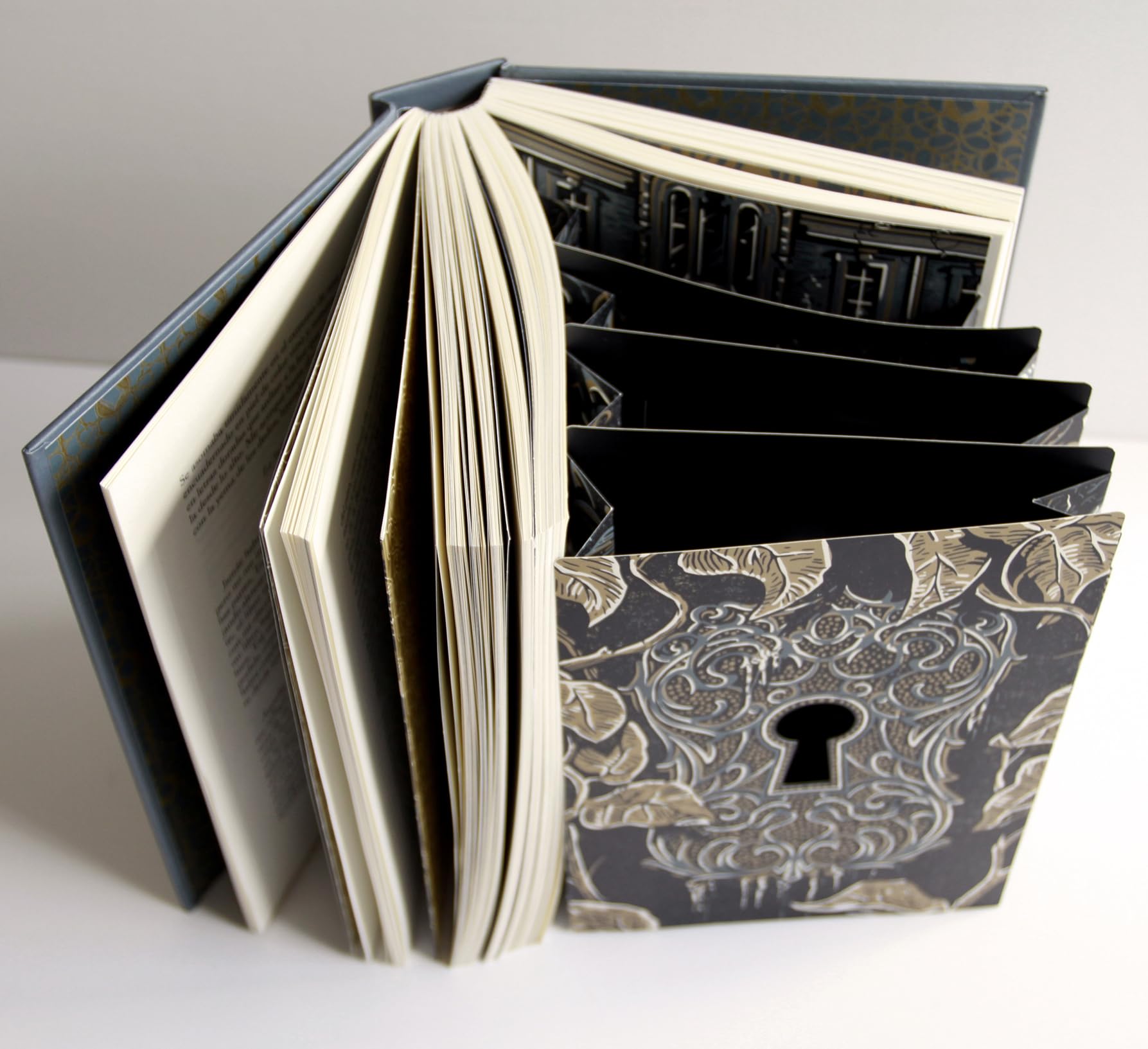 La Sombra del Viento (Edición Pop-Up / 25 Años) / The Shadow of the Wind (Pop-Up Edition / 25th Anniversary)