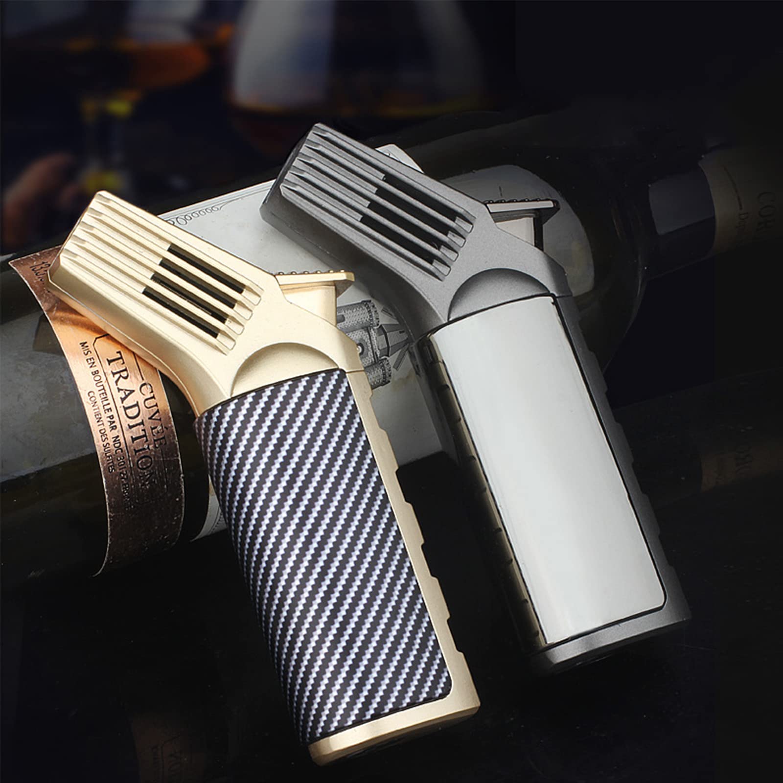 Briquets Torche Briquet Coupe-Vent Briquet Rechargeable Flamme à Jet Réglable Barbecue Cuisine Cheminée Bougies Allumage avec Valve à Air