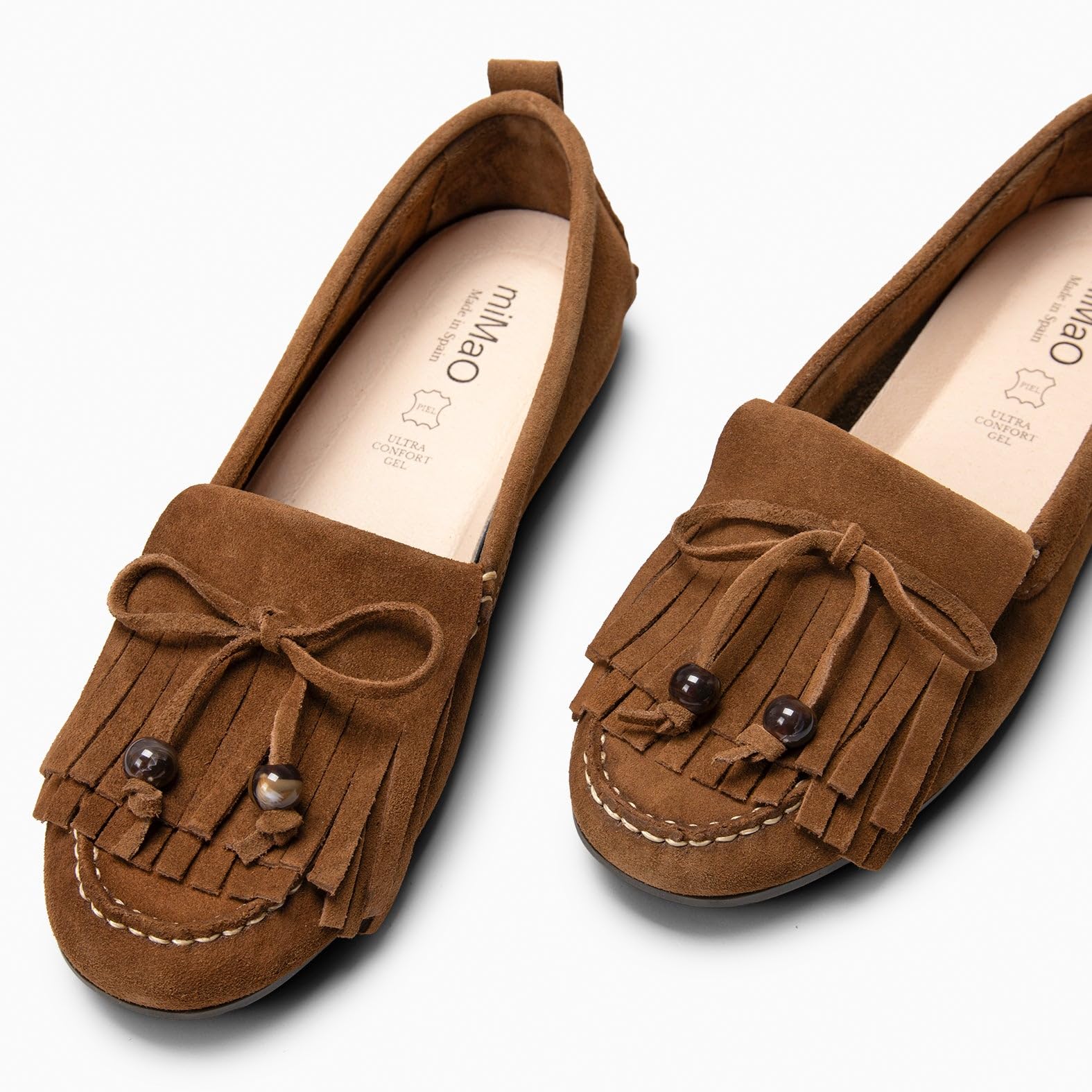 miMaO.Mocasines Planos de Ante con Plantilla extraíble. Fabricados en España