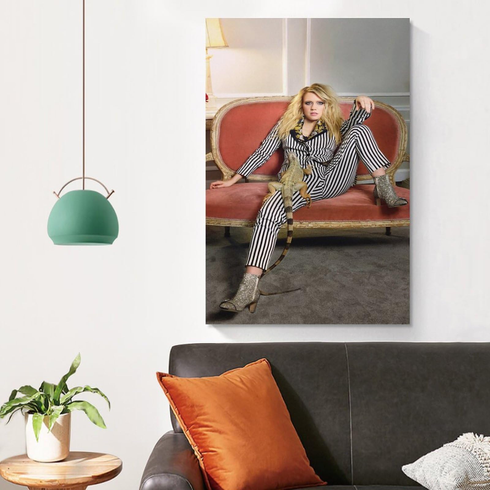 Amazon.co.jp: スターポスター ケイト・マッキノン GQ 写真撮影 1