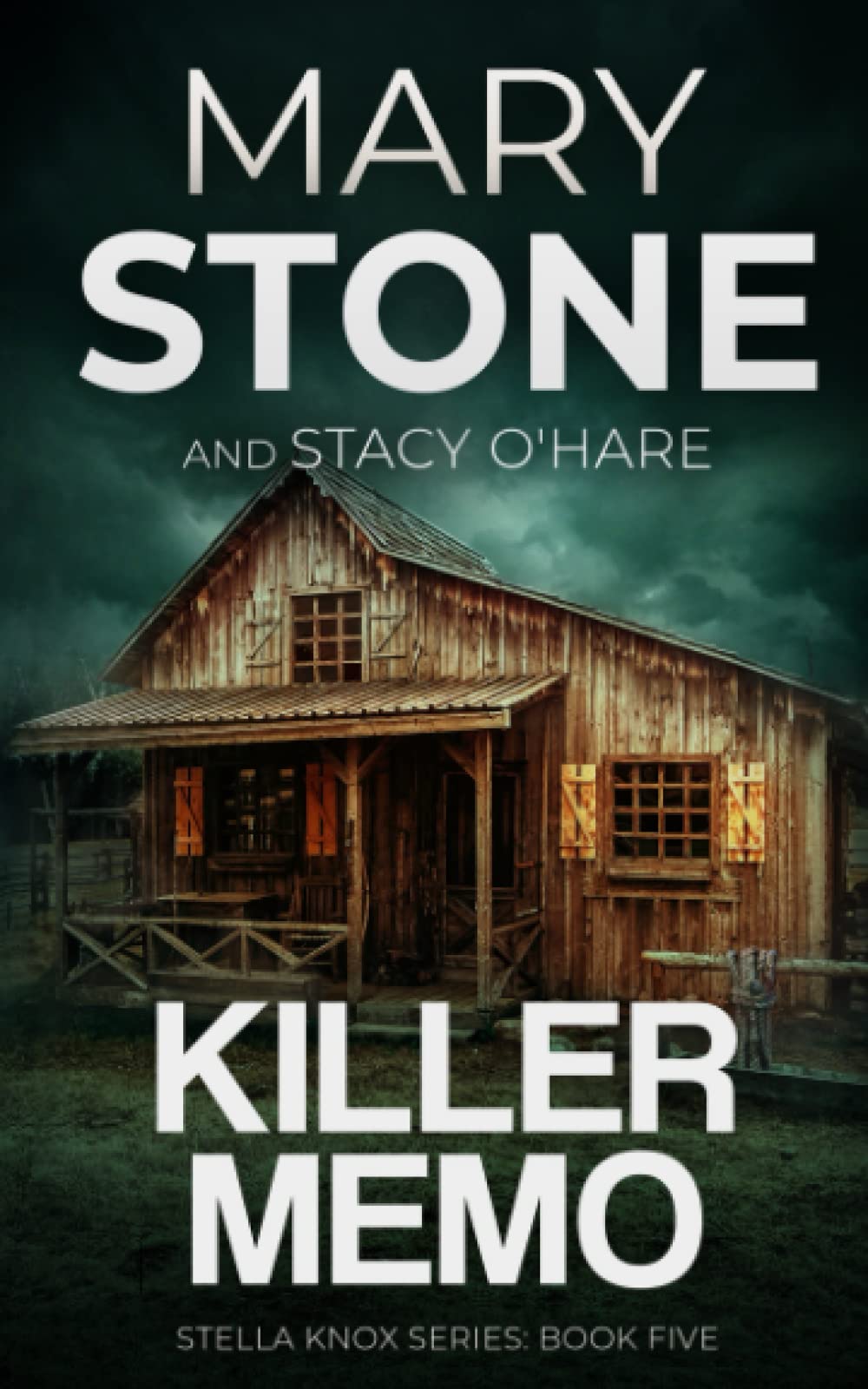 Killer Memo (Stella Knox FBI Mystery Series)