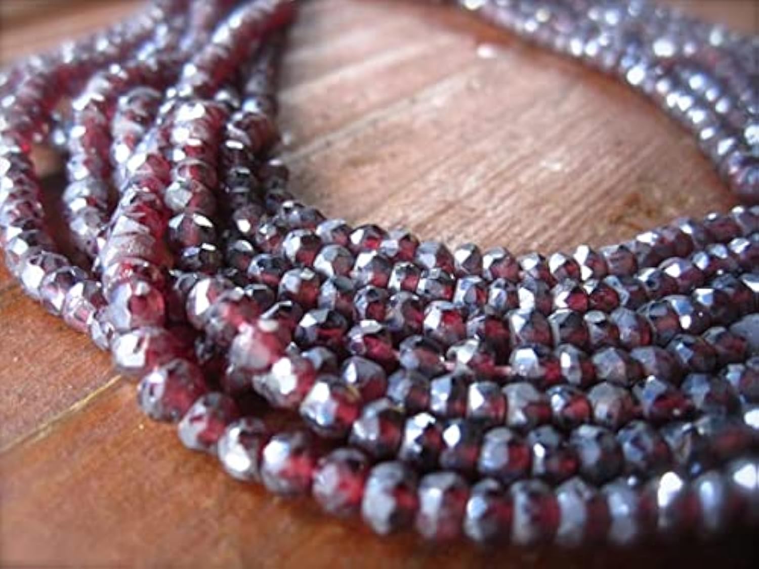 Garnet Rondelles Facetées 4mm au fil de 13 pouces pour collier chic