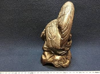 アンティーク　精巧に彫られ芸術的で威厳のある神々の一刀彫の彫刻オブジェ アンティーク 精巧に彫られ芸術的で威厳のある神々の一刀彫の彫刻