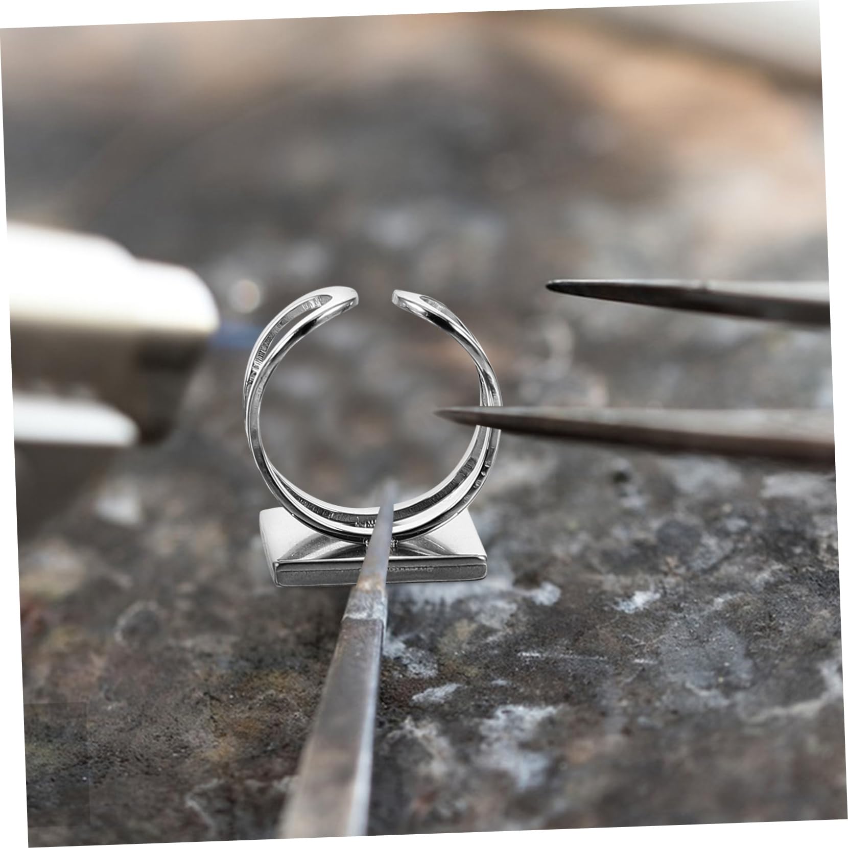 STOBOK 30 Pièces Anneau De Support Inférieur De Gemme De Temps Fournitures De Fabrication D'Anneaux Base De Bague Base De Bague Pour Bijoux Ébauches De Lunette De Lunettes De