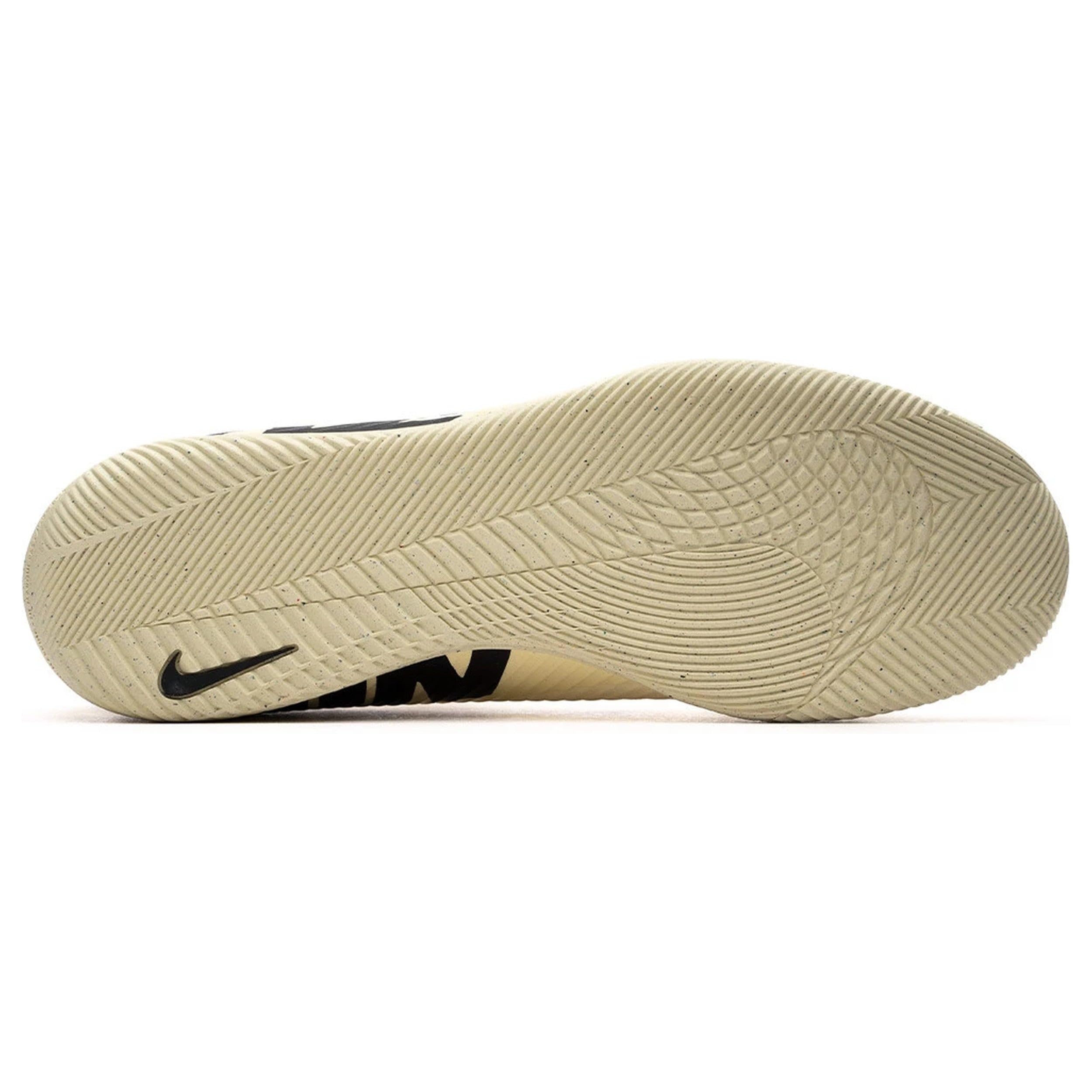 NIKE Vapor 15 Club Ic - Trampki Mężczyźni