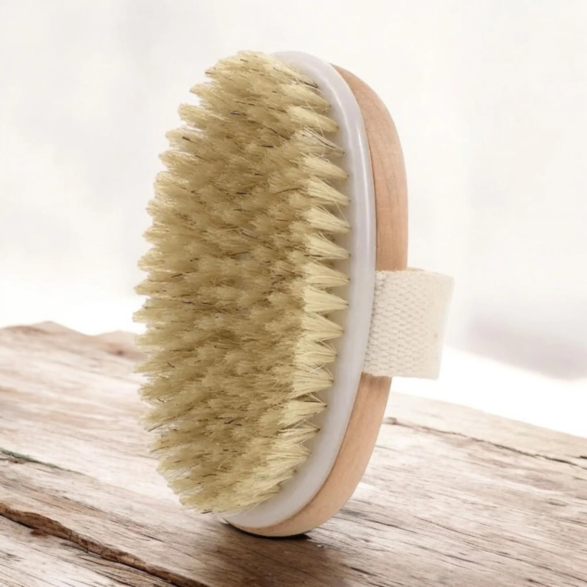 Davilis® Brosse pour le corps à sec exfoliant en bois avec poils naturels élimine la cellulite la peau morte et favorise le drainage lymphatique la circulation Scrub et Dry Brushing